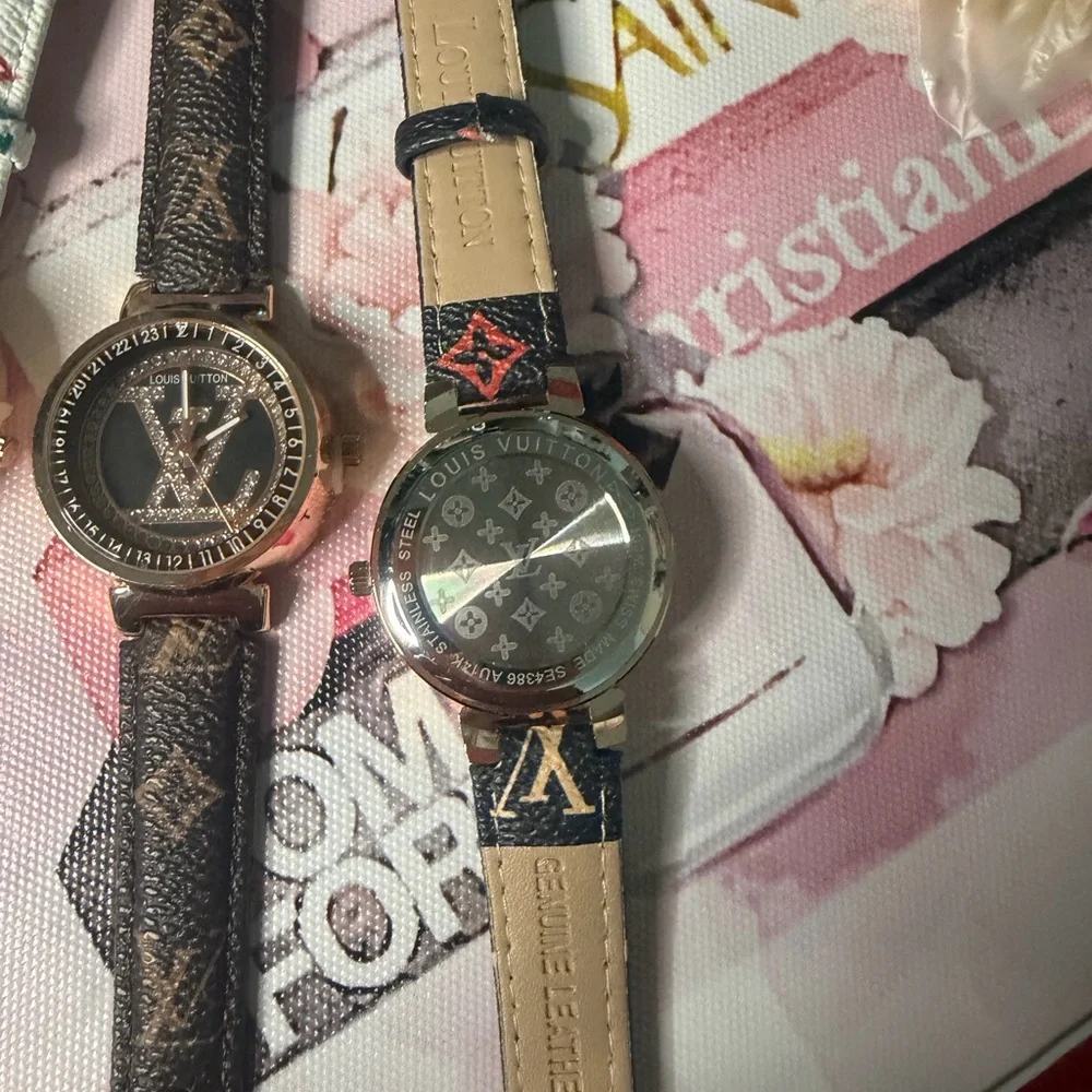 1x Elegant Women's Watch - White, Brown, or Black - Picture 2 of 3